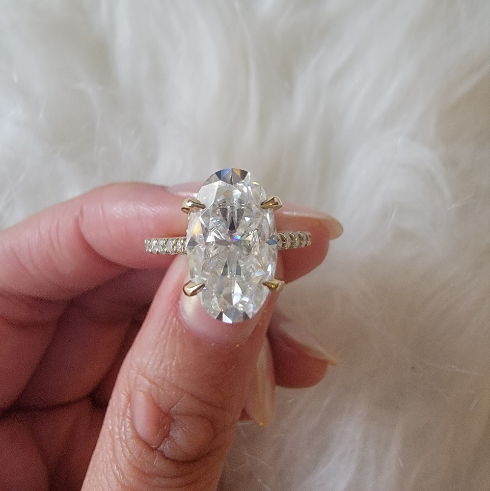 5 Ct Oval Cut Moissanite Ring